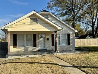 690 Mcconnell St, Memphis, TN 38112