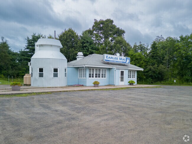 One spot that is always recommended to visit in Granby for breakfast is The Earlee Mug.