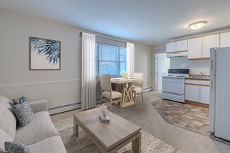 277 Pine St, Lowell, MA 01851