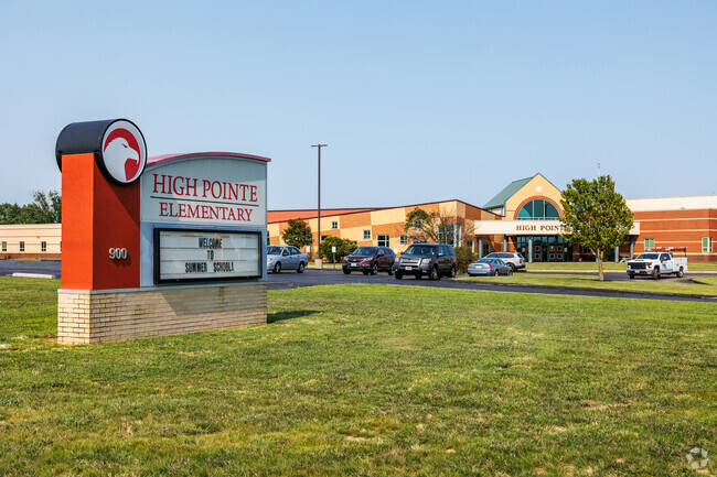 High Pointe Elementary School is located in east Nixa.