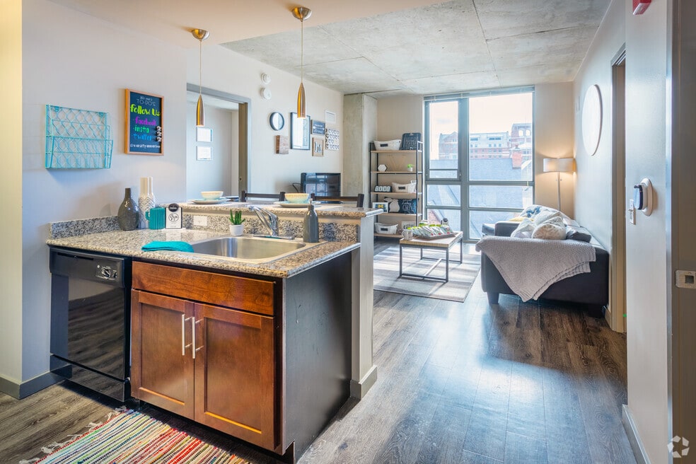 The Varsity(MI), Ann Arbor, MI 48104 - photo 1