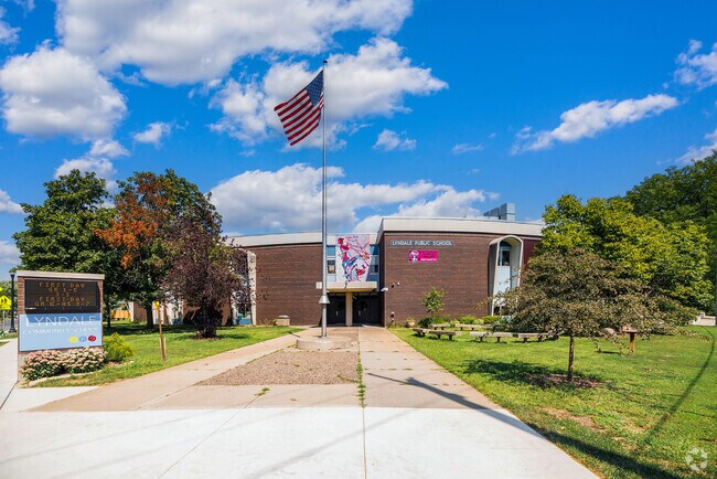 Lyndale Elementary School serves preschool and grades K-5 with a 13 to 1 student-teacher ratio.