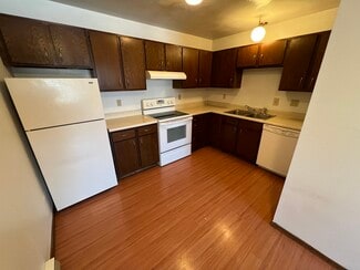 600 Overdale Dr Unit B, Gillette, WY 82718