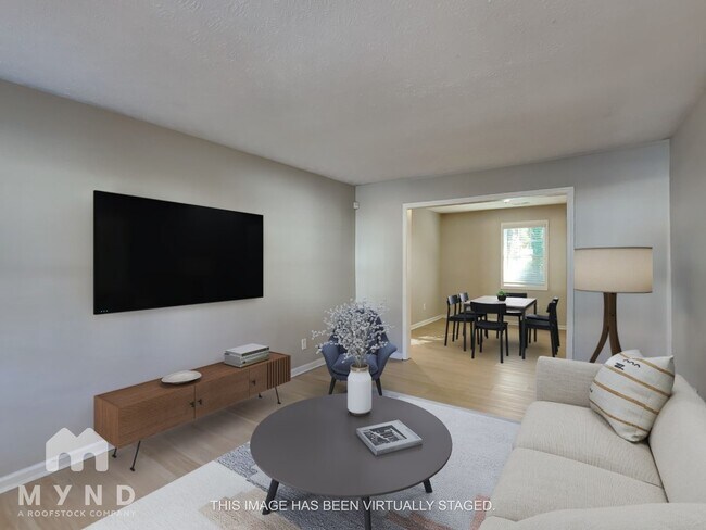 5491 Orchard Ct, Stone Mountain, GA 30083 - photo 5