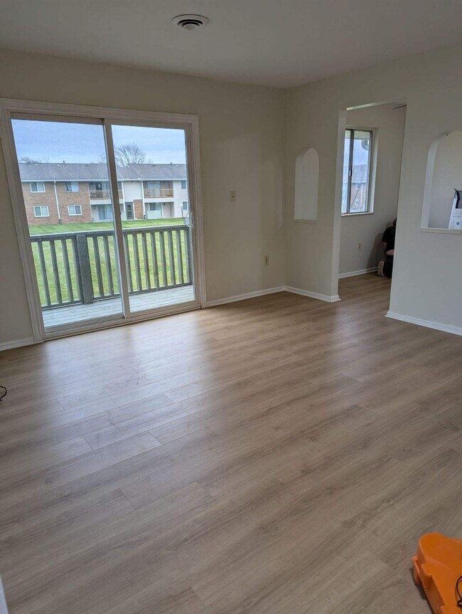 2275 N Cable Rd unit 56, Lima, OH 45807 - photo 4