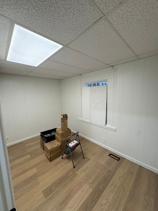 5209 Warren Ave, Cincinnati, OH 45212 - photo 6