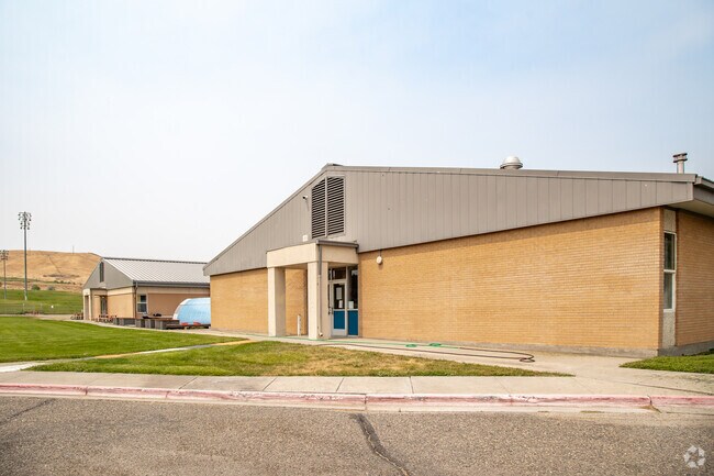 South entrance at Glenns Ferry Middle School.