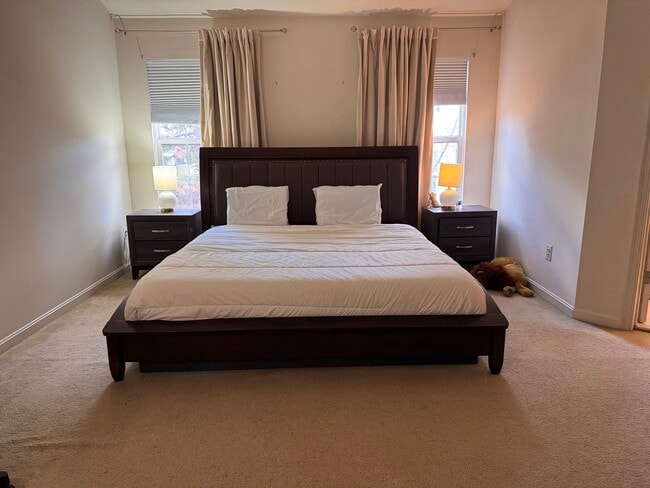 14789 Truitt Farm Dr, Centreville, VA 20120 - photo 4