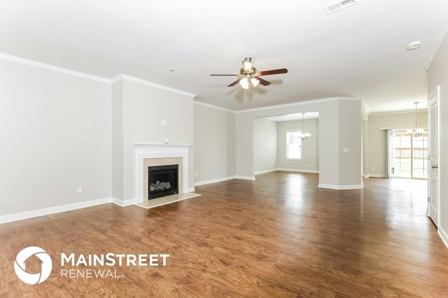 180 Ambergate Dr, Youngsville, NC 27596 - photo 2