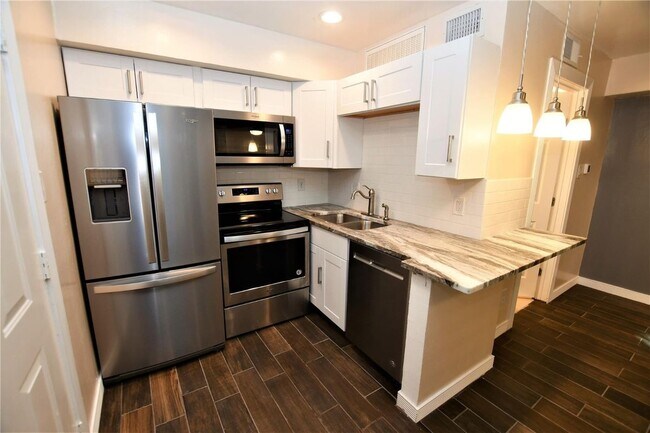 9821 Walnut St, Dallas, TX 75243 - photo 7