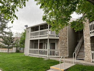 8225 Fairmount Dr Unit 3-204, Denver, CO 80247
