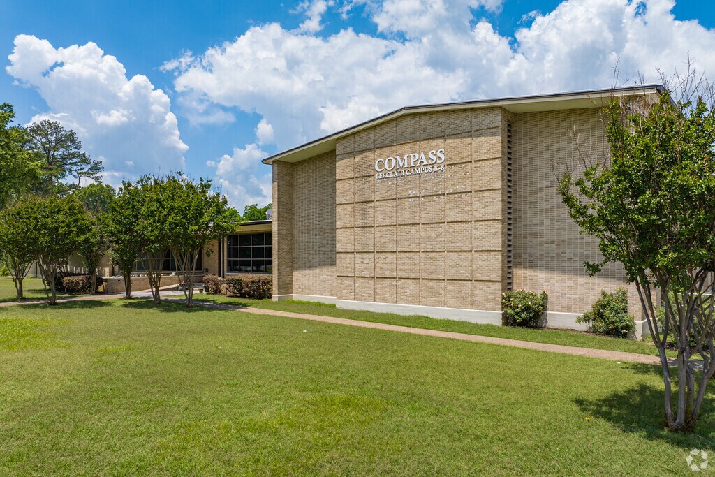 Compass Community School Berclair Campus is a charter school in Berclair.