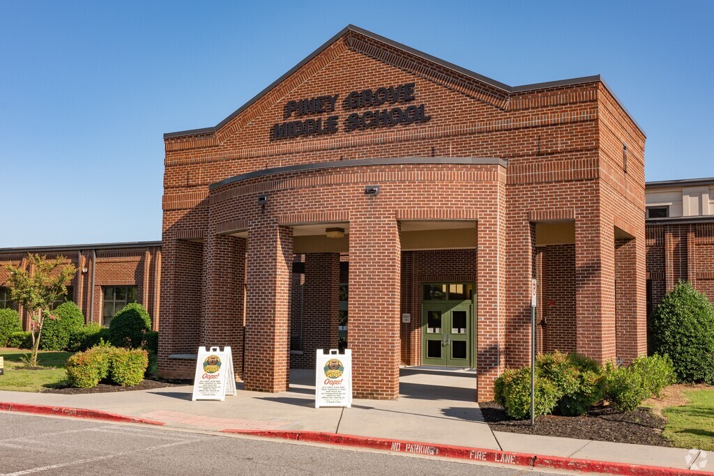 Welcome to the Alpharetta Tamil School in Big Creek.