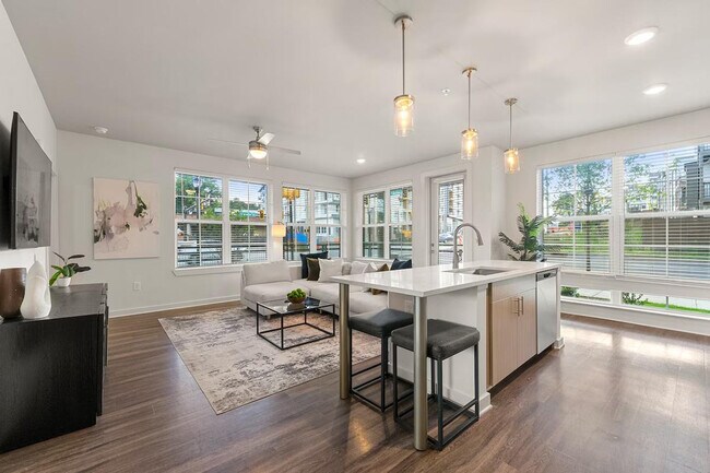 2048 Bolton Dr NW unit ID1355655P, Atlanta, GA 30318 - photo 4