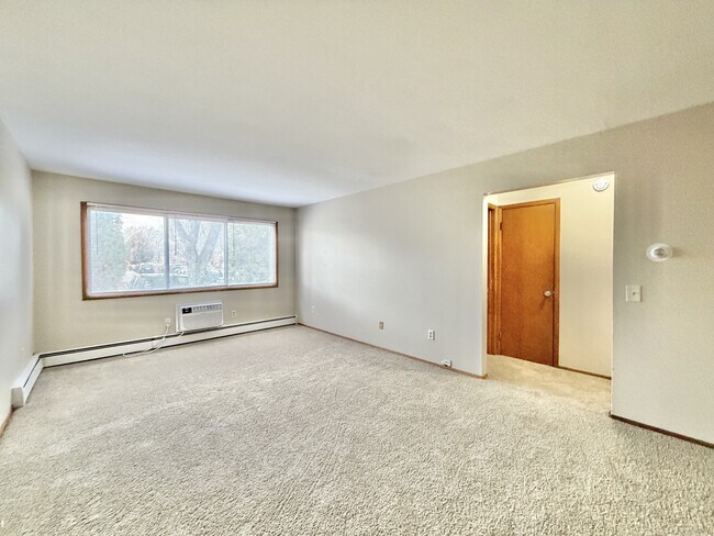 2505 Calypso Rd unit 1, Madison, WI 53704 - photo 4
