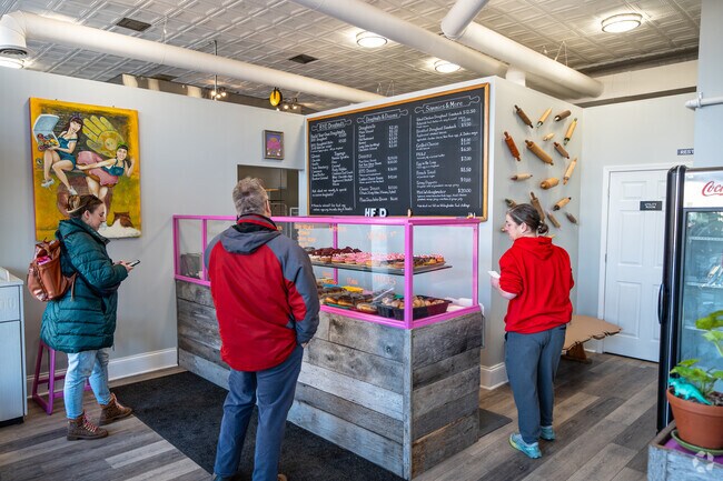 High Five Donuts is a great place to start your day in the Belknap neighborhood.