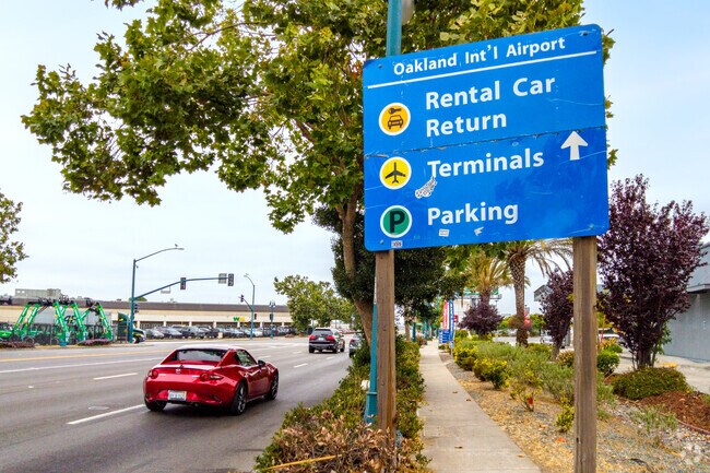 The San Francisco Oakland Bay International Airport is about 6 miles south from Fairfax.