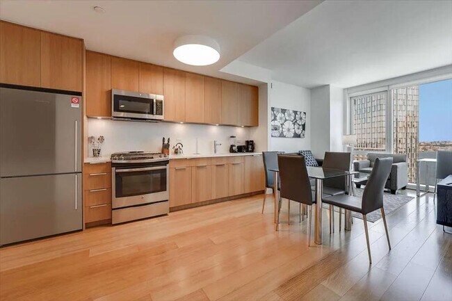 625W W 57th St unit ID1339746P, New York, NY 10019 - photo 5