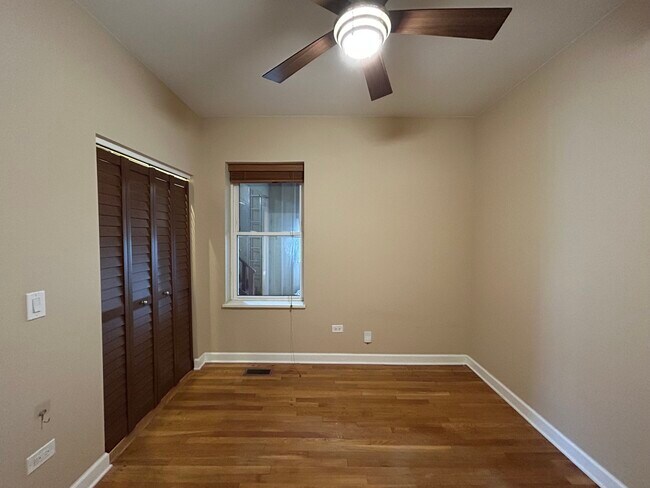 2733 N Campbell Ave unit 1R, Chicago, IL 60647 - photo 6