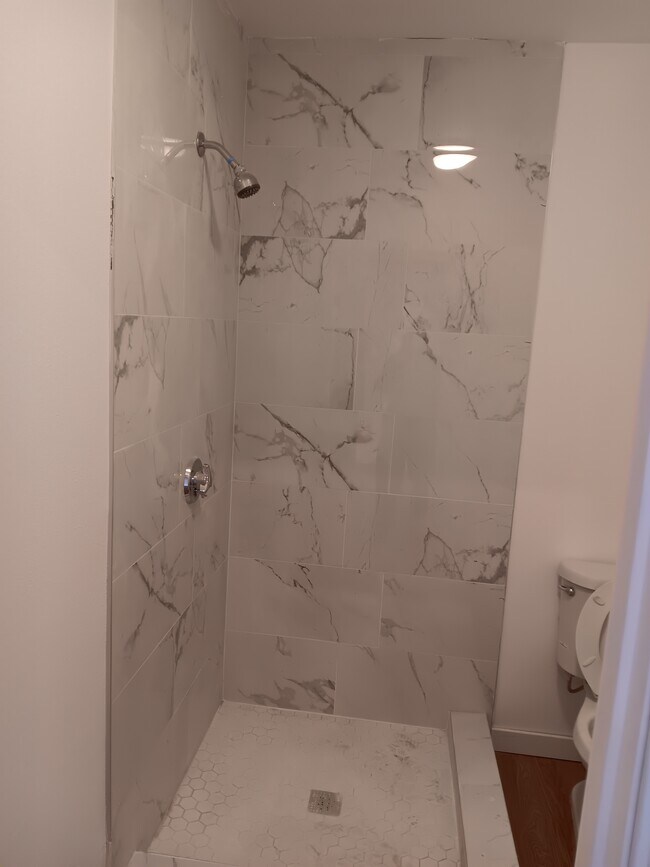 44279 Carolside Ave unit 1, Lancaster, CA 93535 - photo 4