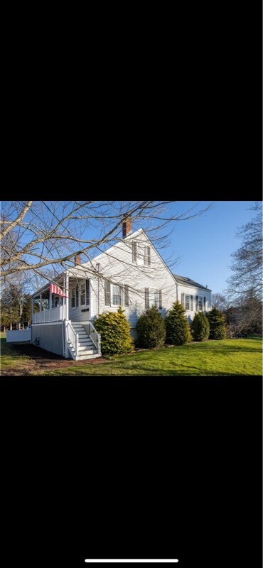 38 Collins St unit A, Bristol, RI 02809 - photo 2