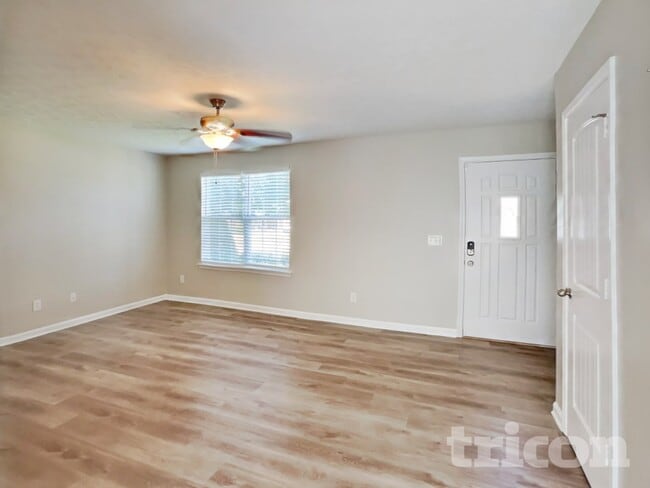 1068 Woodall Rd, Lebanon, TN 37090 - photo 3