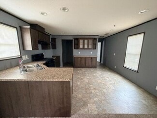 76 E U S Hwy 6, Valparaiso, IN 46383