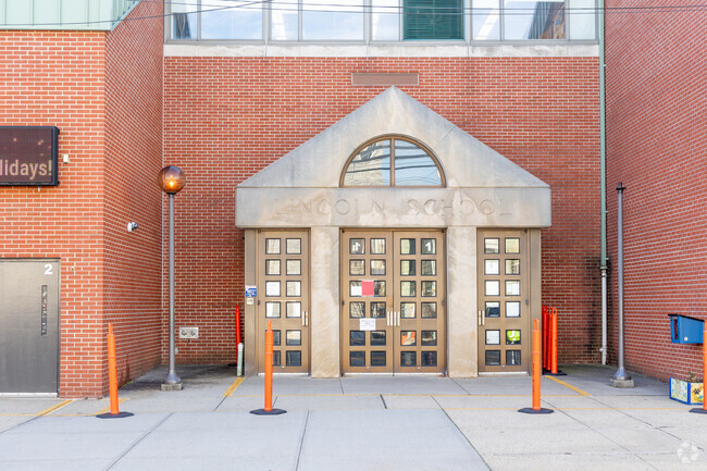 Lincoln Elementary School has strong traditions of academic and extracurricular excellence.