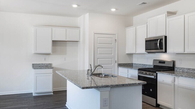 441 Graham Campbell Ln unit 36197551, Statham, GA 30666 - photo 3