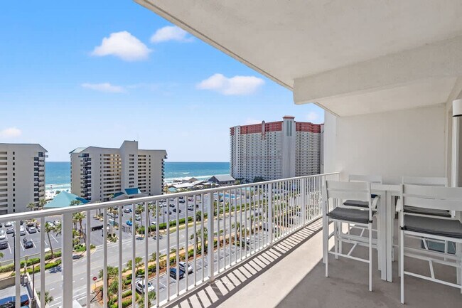 Laketown Wharf Resort unit FL8-ID1355003P, Panama City Beach, FL 32408 - photo 2