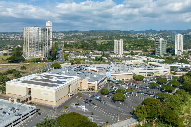 Pearlridge Center is the hub of retail in Pearl City.