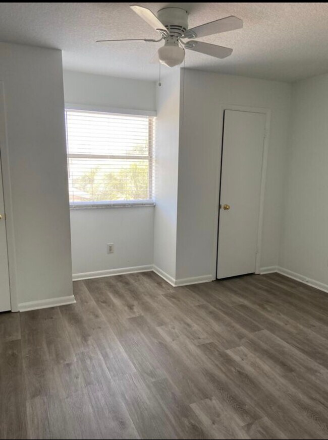 183 11th Ave N, Jacksonville Beach, FL 32250 - photo 3