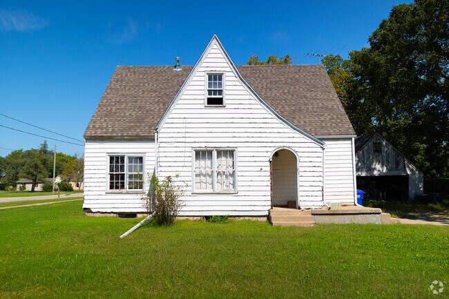 Hillsboro’s cottage homes offer charm with pitched roofs and detailed trim.