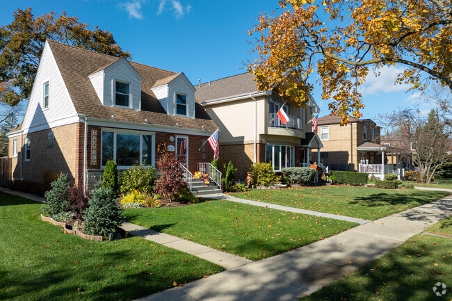 Grennan Heights balances the convenience of a central location with suburban life.