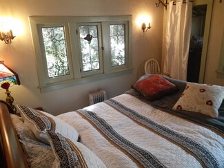 11326 Santol Dr, Sylmar, CA 91342