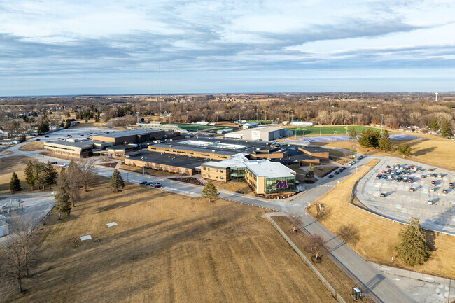 Muscatine High School.