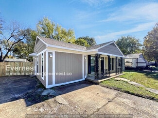 6320 Forest Glen Dr, Horn Lake, MS 38637