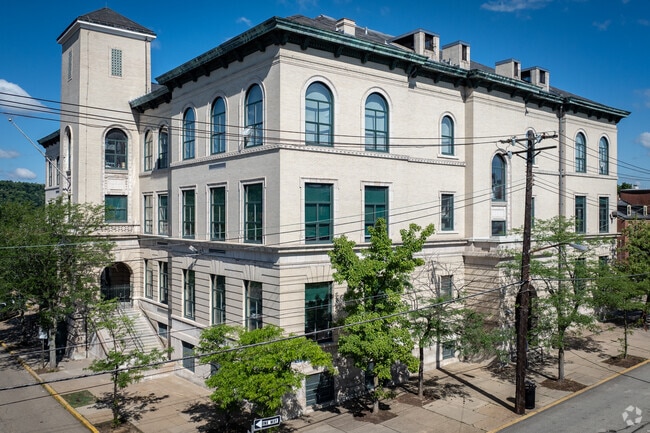 Pittsburgh Conroy is a great alternate option for students with special needs.