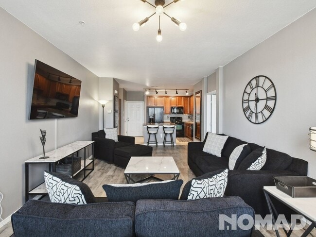 15460 Canyon Gulch Ln, Englewood, CO 80112 - photo 3