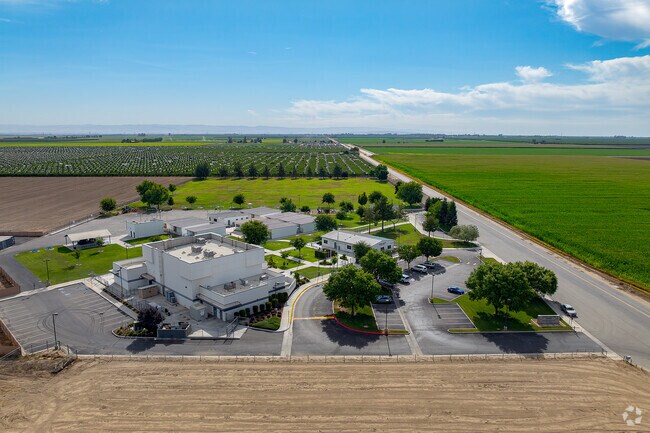 Courses in Reading, Writing, and Literature are available at General Shafter Elementary School.