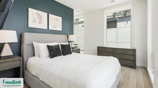 311 W Corporation St unit 3-212, Durham, NC 27701 - photo 5