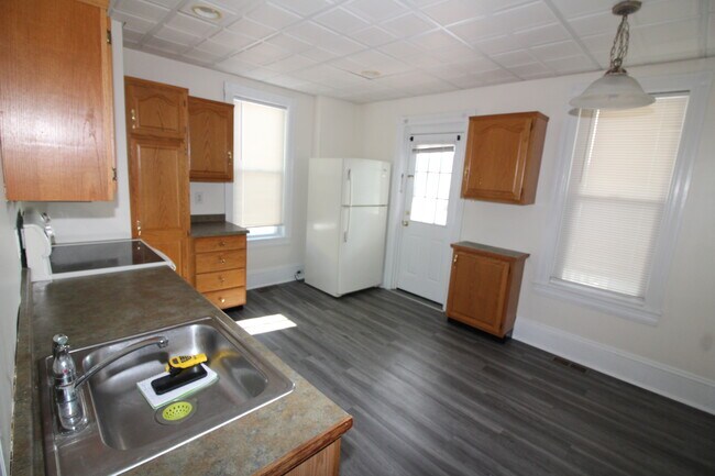 16 Main St, Flemington, NJ 08822 - photo 5