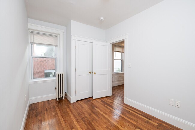 49 Worthington St unit 22, Boston, MA 02120 - photo 4