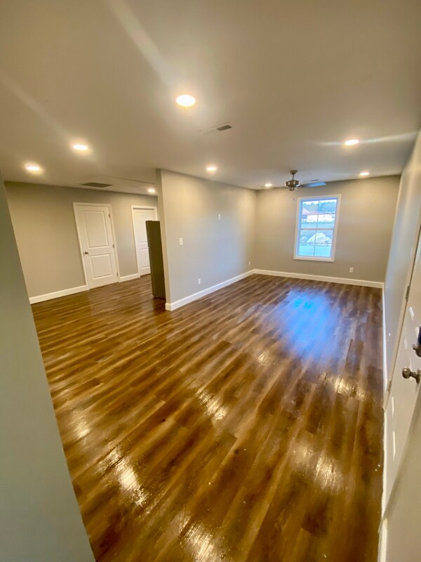 22033 Spidel Way, Elkmont, AL 35620 - photo 1