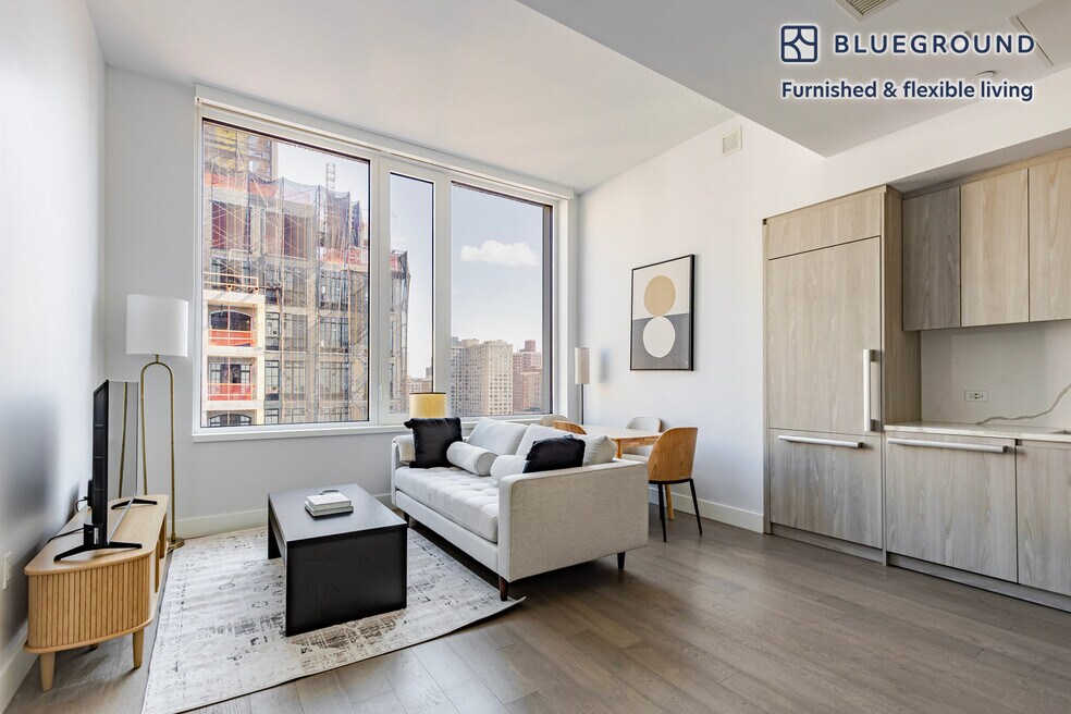 200 E 23rd St unit FL17-ID2021, New York, NY 10010 - photo 1