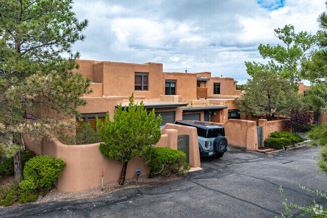 Near North homes blend adobe charm with upscale finishes and quiet, walkable streets.