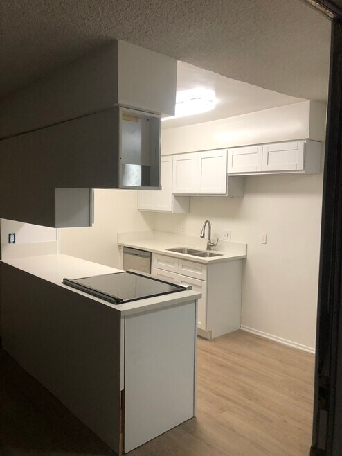 3564 Del Amo Blvd unit A, Torrance, CA 90503 - photo 1