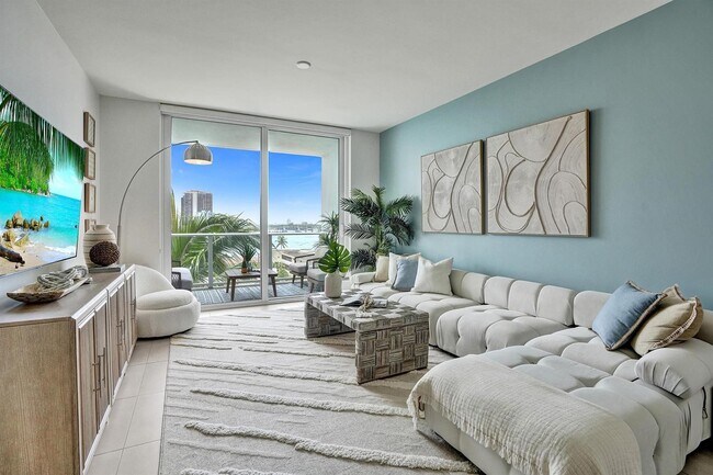 Tiffany House unit 702, Fort Lauderdale, FL 33304 - photo 3