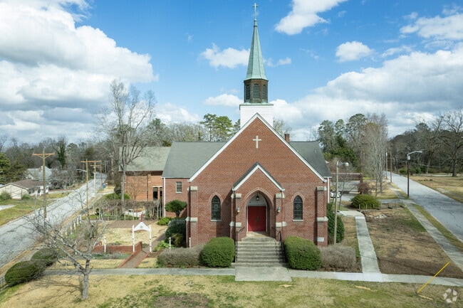 There are many places of worship to choose from in Greenwood, SC.
