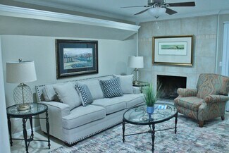 7825 Renaissance Ct Unit B, Charlotte, NC 28226